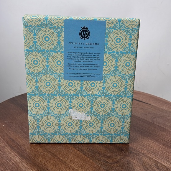 Wild eye Designs wine set- nine pieces. - Picture 8 of 8